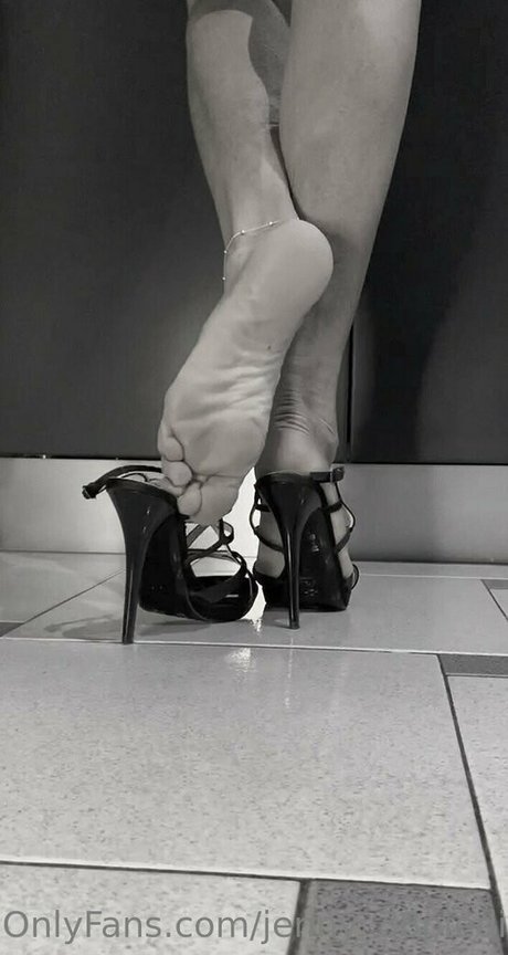 jenny 38piedi OnlyFans-Bilder