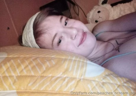 peaches ncream jpg Nacktbilder von OnlyFans