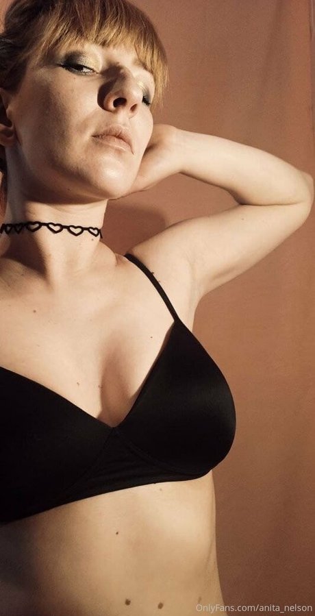 anitanelson Füße OnlyFans