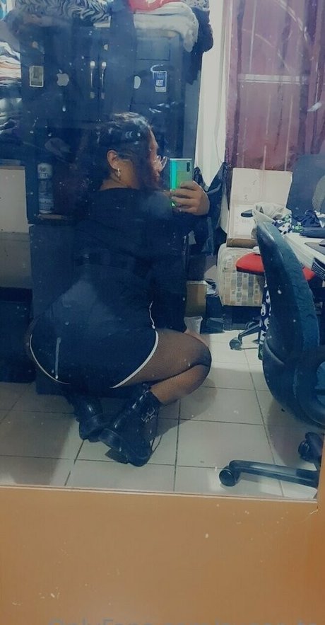 sugar ts Nacktbilder von OnlyFans geleakt