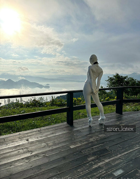 siron latex OnlyFans-Leaks