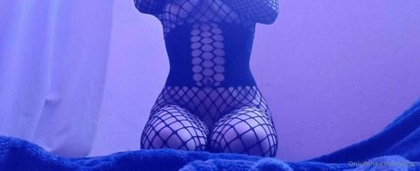 lolimc Nacktbilder von OnlyFans