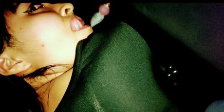 lolimc Oben ohne OnlyFans