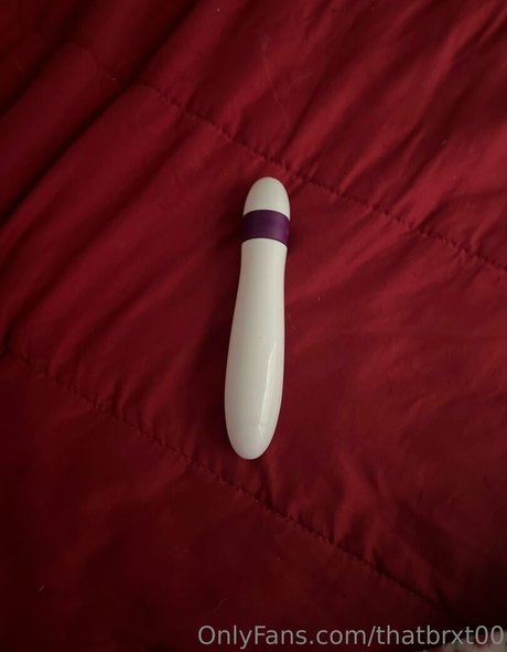 thatbrxt00 OnlyFans Leaks