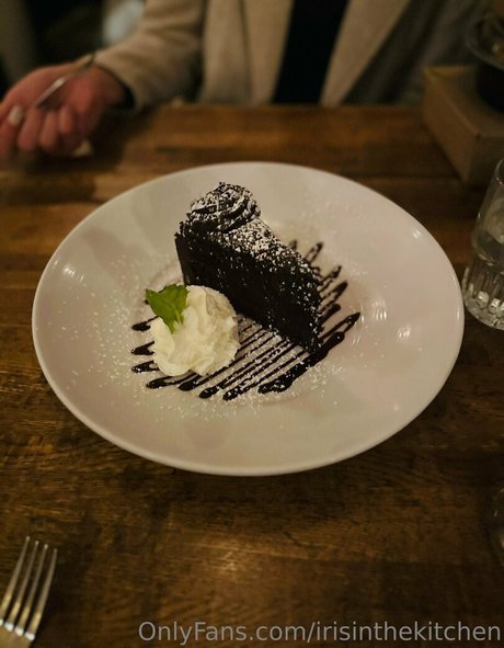 irisinthekitchen OnlyFans-Archiv