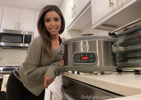 irisinthekitchen Nackt OnlyFans