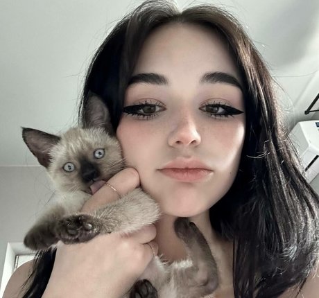 shawty shaww Strip OnlyFans