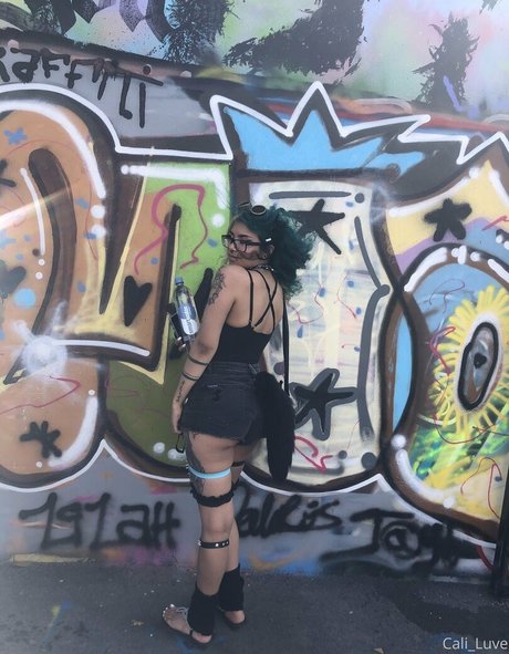 cali luve Füße OnlyFans