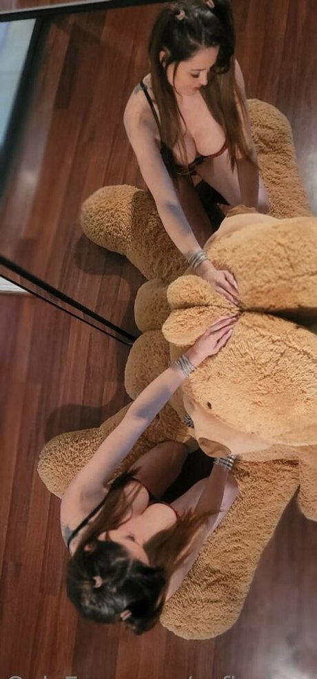 sofiprinss OnlyFans schlank