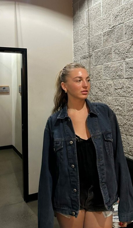 blonde muskel-onlyfans Pornografisch Bilder