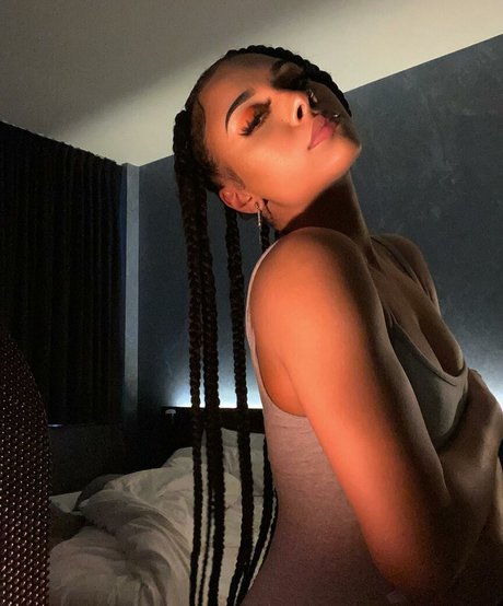 Alix Lapri OnlyFans Nacktbilder geleakt