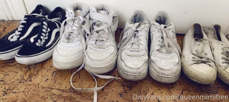 queenmimifree OnlyFans Modelfoto