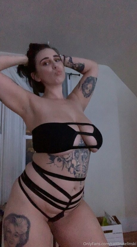 caitlinzielinski OnlyFans-Leak