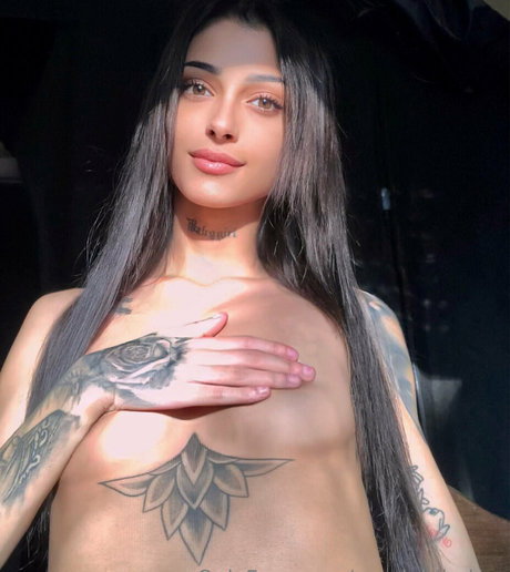 Luna baba Nacktbilder geleakt OnlyFans