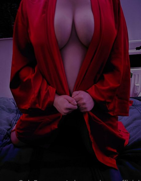 eve official Nacktbilder von OnlyFans