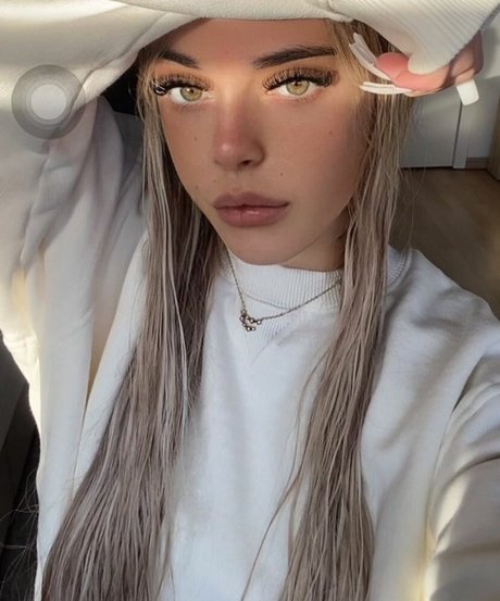 ellenofficial OnlyFans Leak