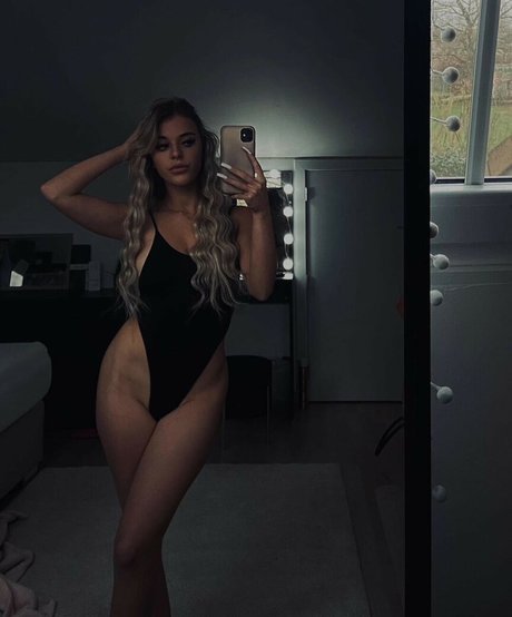 ellenofficial OnlyFans Leaks