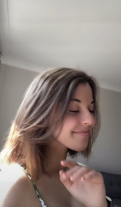 ellenofficial OnlyFans Bilder