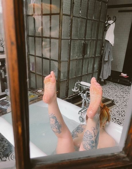 Itsbeadux Nacktbilder von OnlyFans