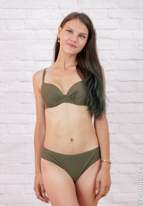 Adrianna Babin Nacktbilder von OnlyFans geleakt