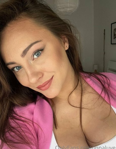 InnaLuve Nacktpornos auf OnlyFans