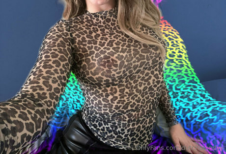 emmablondy Neue OnlyFans Leaks