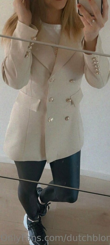 emmablondy Oben ohne OnlyFans