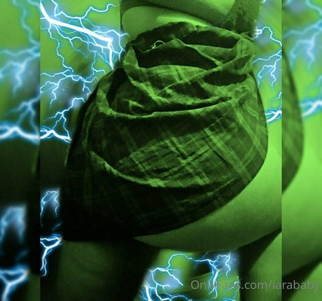 iarababy Neuer OnlyFans Leak