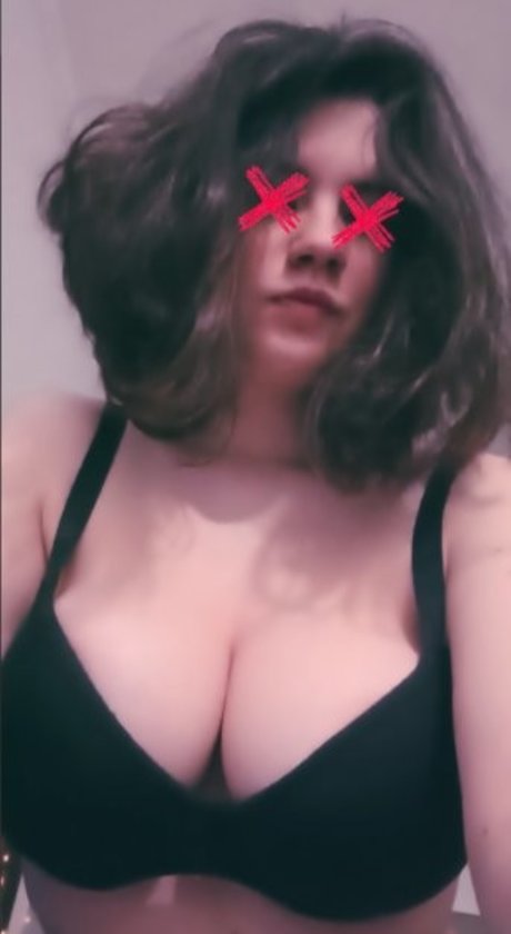 Abeia Mel OnlyFans-Pornos