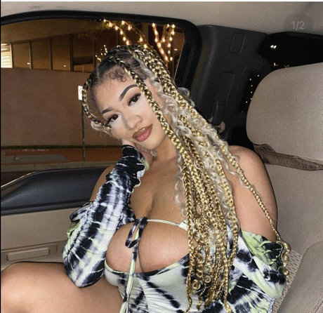 rocca aa Nacktbilder von OnlyFans geleakt