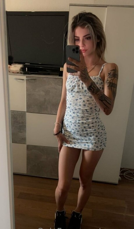 aryasm OnlyFans-Bilder