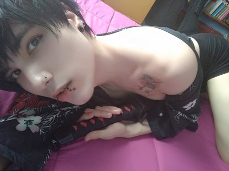 Mushin OnlyFans Bilder