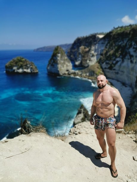 MuscdaddyXL Nacktbilder von OnlyFans