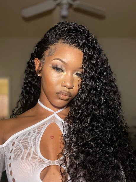 Mulaan OnlyFans NSFW