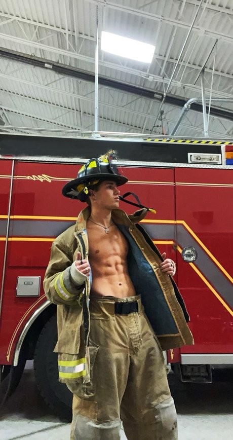 Gavin Kernstine Nacktbilder OnlyFans geleakt