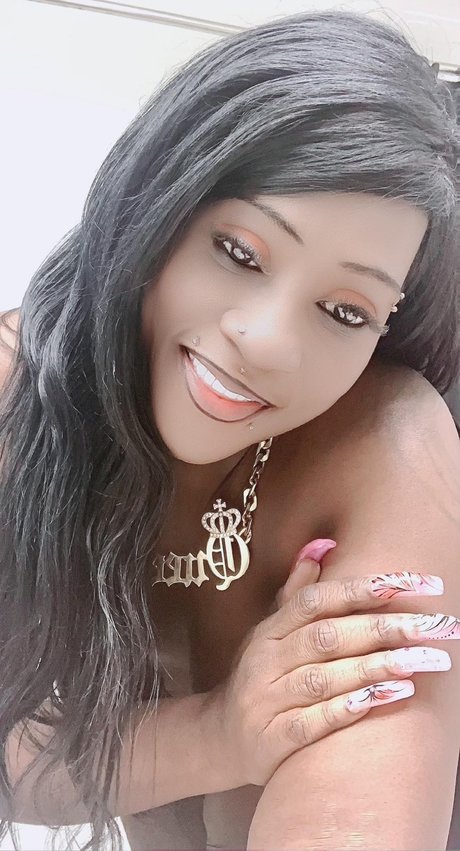 MsTrinidad OnlyFans Striptease