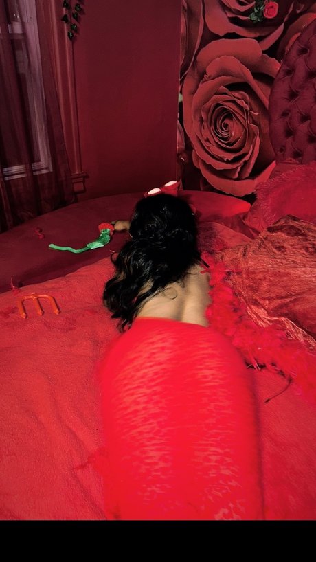 Lainaaa OnlyFans Sex Leaks