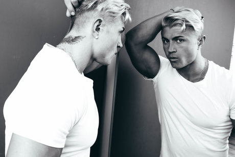 Genri Teivald Nacktbilder OnlyFans Leaks