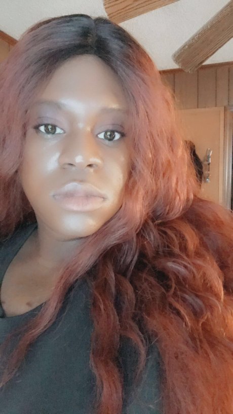 Mya Brinks NurlyFans-Brüste