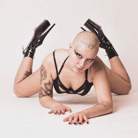 Mx Violet Füße OnlyFans