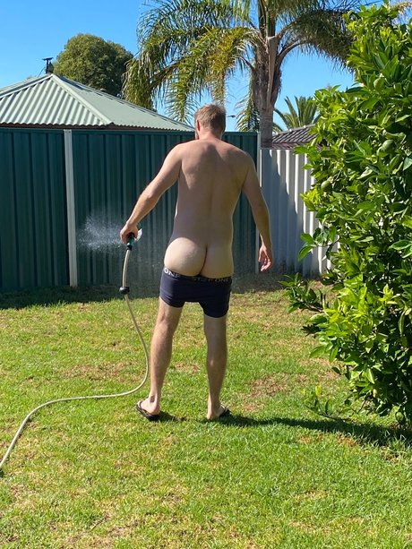 Naked Skateboard Nackt auf OnlyFans