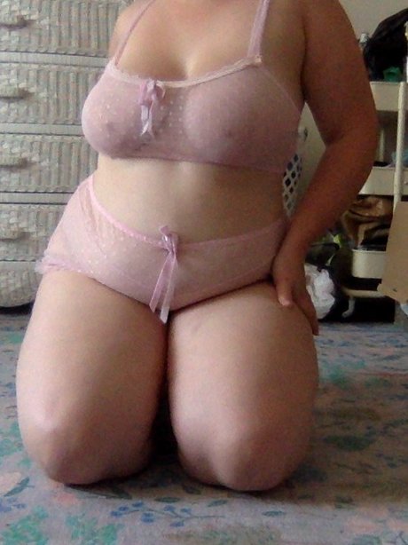 CurvesandCurlsxxx FREE OnlyFans