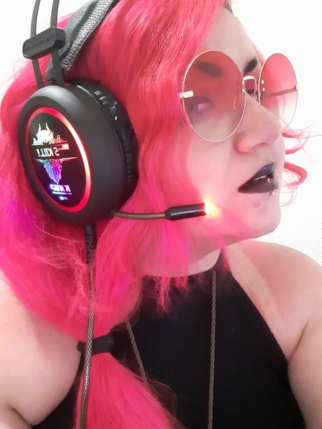 Dark Peach Demon OnlyFans öffentliche Fotos OnlyFans