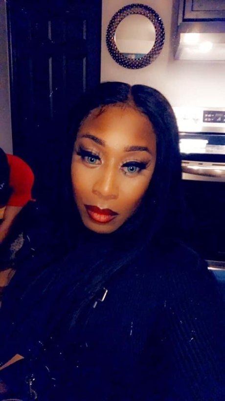 ToxiQ OnlyFans-Bilder geleakt