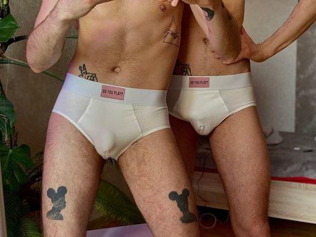 Dimolique NurlyFans-Pornos