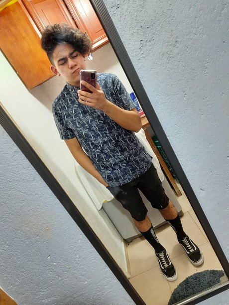 Armando Vega OnlyFans Fotos