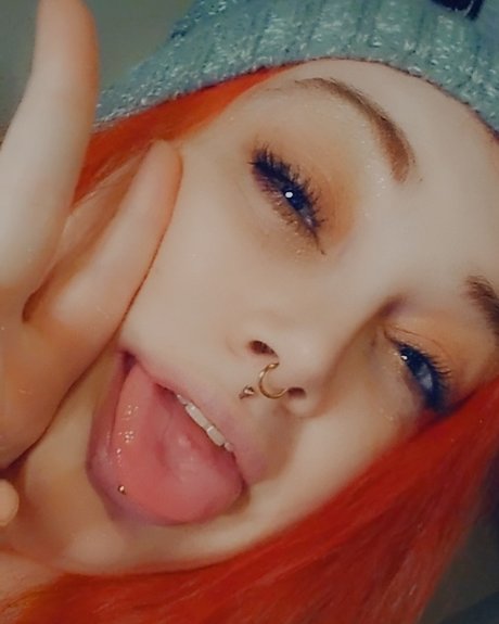 Emma Bee OnlyFans Nacktbilder geleakt