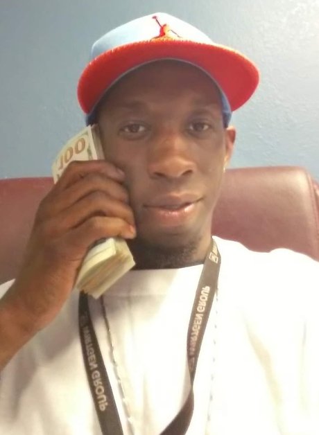 QUICE OnlyFans Arsch Leak