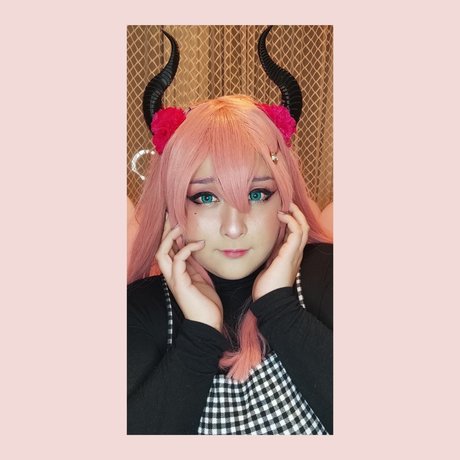 Hadita Strip OnlyFans