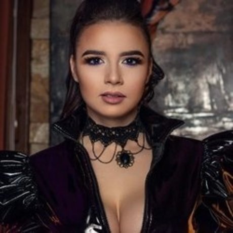 Nathaniela Brüste OnlyFans